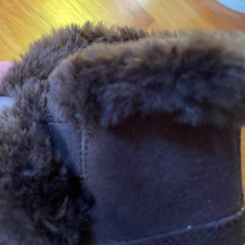 NWT sz 6 Skechers brown furry lined boots with Scotchgard Slip in entry w/elasti - Picture 8 of 8